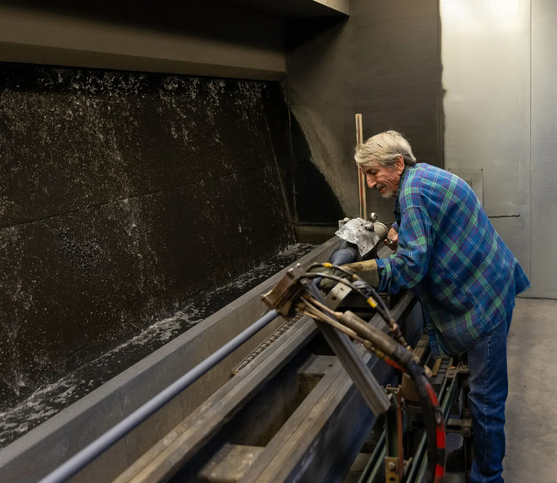 Setting up an oversized component for thermal spray